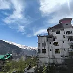 Koyal Lodge