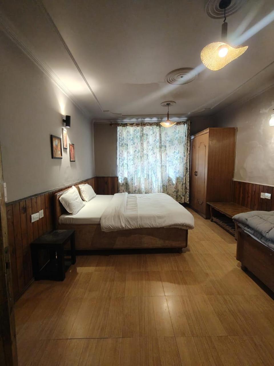 Koyal Hotel 4*